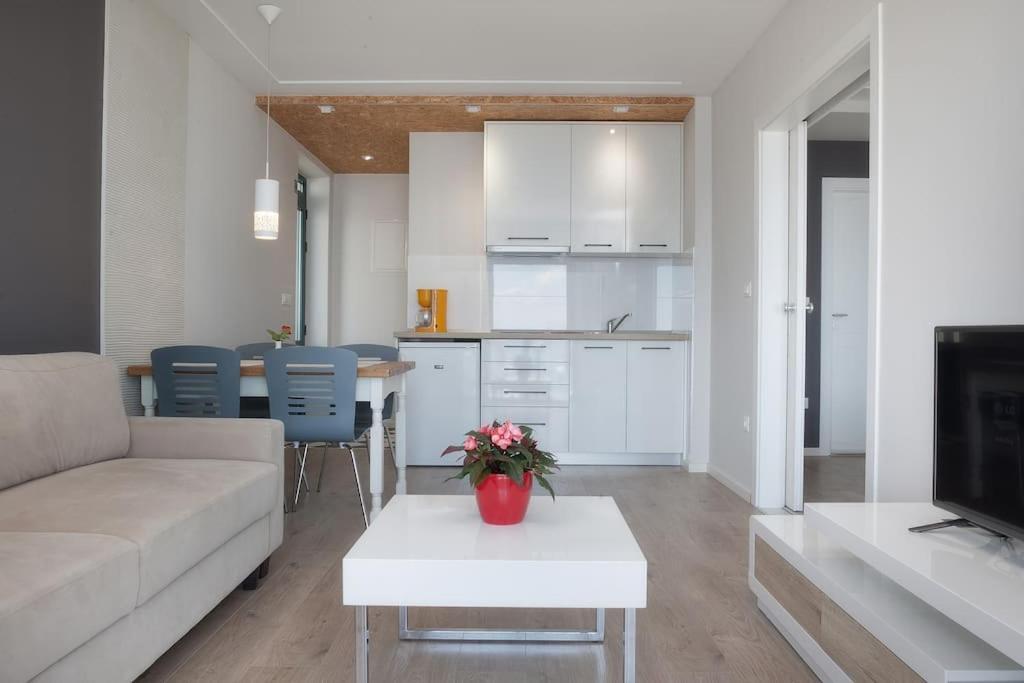 Apartmani Stipe Brela Exterior photo