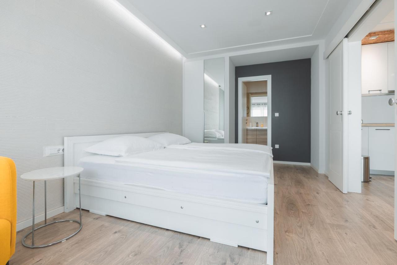 Apartmani Stipe Brela Exterior photo